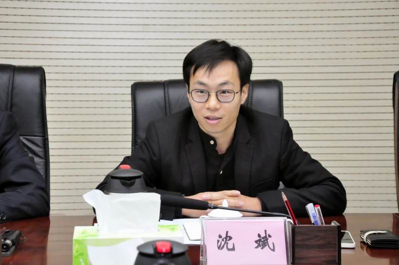 1641459299170040.jpg 640.webp (4).jpg